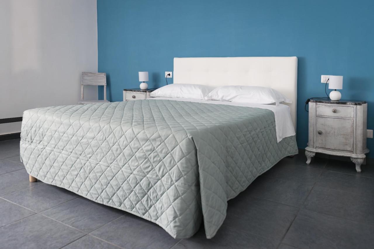 B&B Vicolo Garibaldi Valguarnera Caropepe ภายนอก รูปภาพ